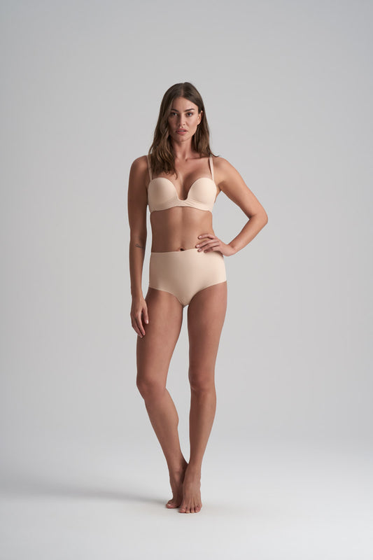 Chilot modelator cu spate decupat bej LBMWBR