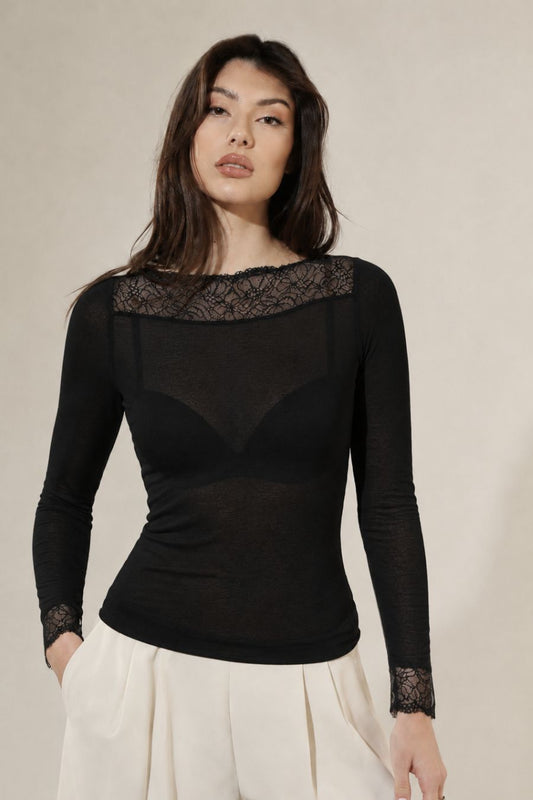 Bluza cu cașmir și modal cu decolteu barcuta si dantela negru BL012