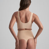Chilot tanga modelator INVHWT
