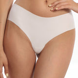 Chiloti panty brazilian fara cusaturi alb LUCIA S1459NJ